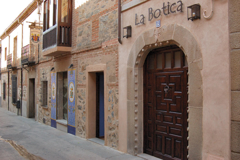 Casa Rural La Botica Oropesa Exterior foto